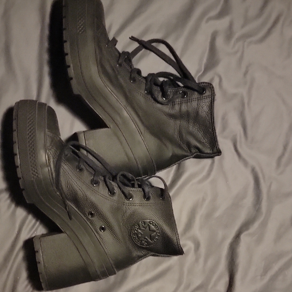 Converse Black Lace Up Boots with Durable Rubber Soles
